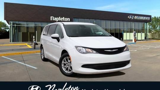 2023 Chrysler Voyager LX — Minivan — 65,066 mi — Hazelwood, MO
