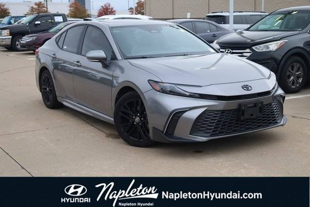 2025 Toyota Camry Hybrid SE — Sedan — 35,088 mi — Hazelwood, MO