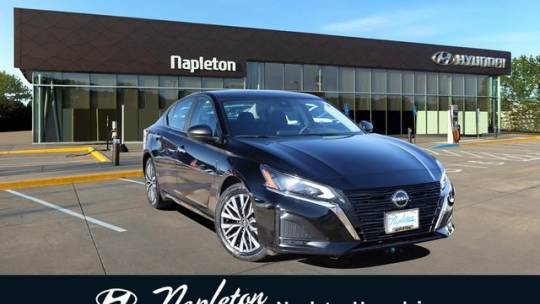 2024 Nissan Altima SV — Sedan — 31,797 mi — Hazelwood, MO