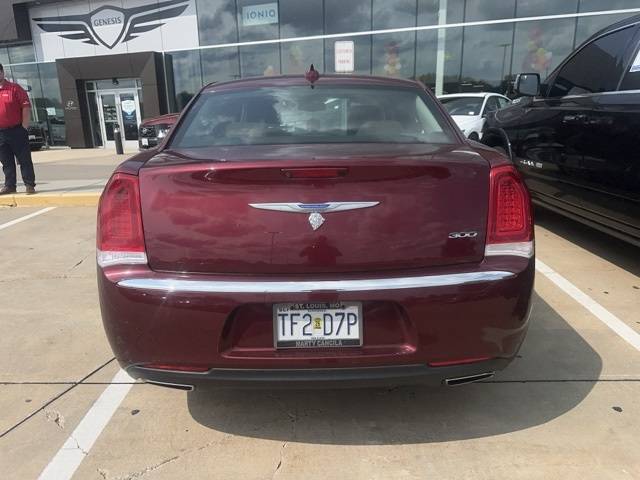 2018 Chrysler 300 Touring — Sedan — 99,464 mi — Hazelwood, MO