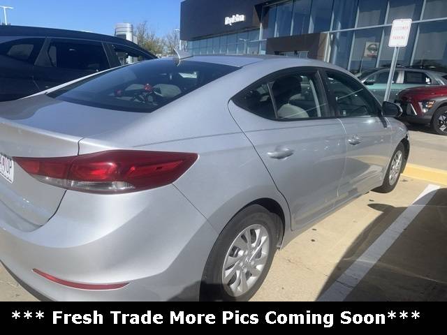 2017 Hyundai Elantra SE — Sedan — 131,315 mi — Hazelwood, MO
