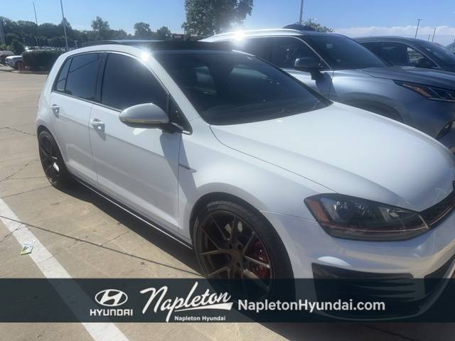 2017 Volkswagen Golf GTI SE — Hatchback — 56,941 mi — Hazelwood, MO