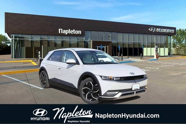 2023 Hyundai IONIQ 5 SEL — SUV — 15,917 mi — Hazelwood, MO