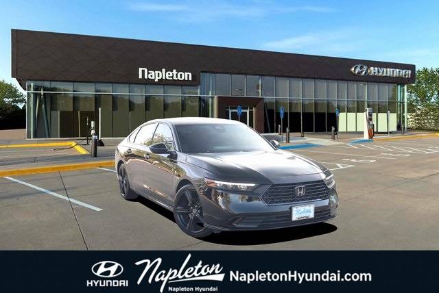 2023 Honda Accord Hybrid Sport-L — Sedan — 42,481 mi — Hazelwood, MO
