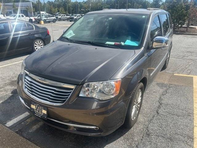 2015 Chrysler Town & Country Touring-L — Minivan — 101,231 mi — Columbus, GA