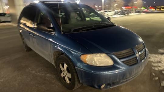 2005 Dodge Caravan SXT — Minivan — 176,925 mi — Plainfield, IN