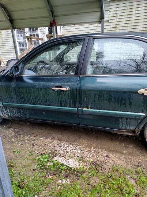 2003 Kia Optima SE — Sedan — 85,354 mi — Plainfield, IN
