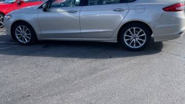 2017 Ford Fusion SE — Sedan — 118,064 mi — Plainfield, IN