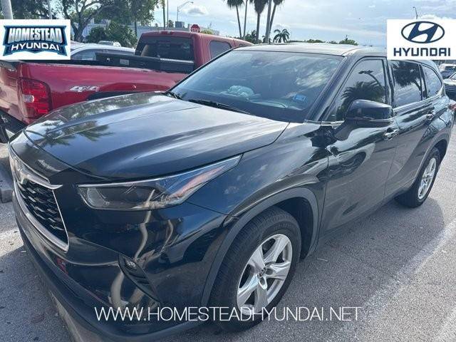 2022 Toyota Highlander LE — SUV — 110,556 mi — Homestead, FL