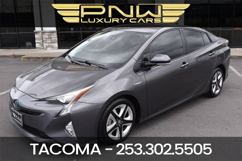 2016 Toyota Prius Three Touring — Hatchback — 72,319 mi — Lakewood, WA