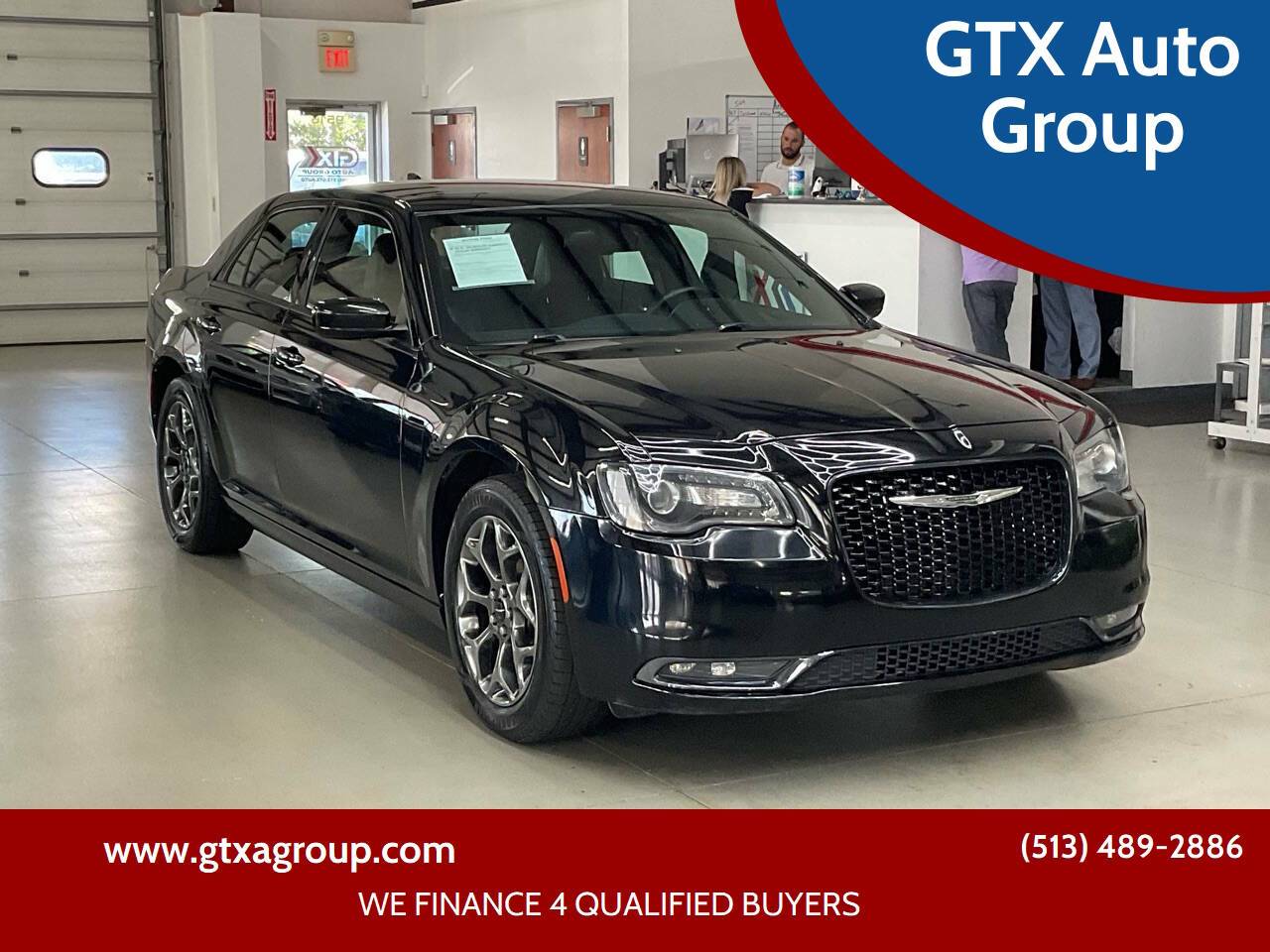 2016 Chrysler 300 S — Sedan — 111,606 mi — West Chester, OH