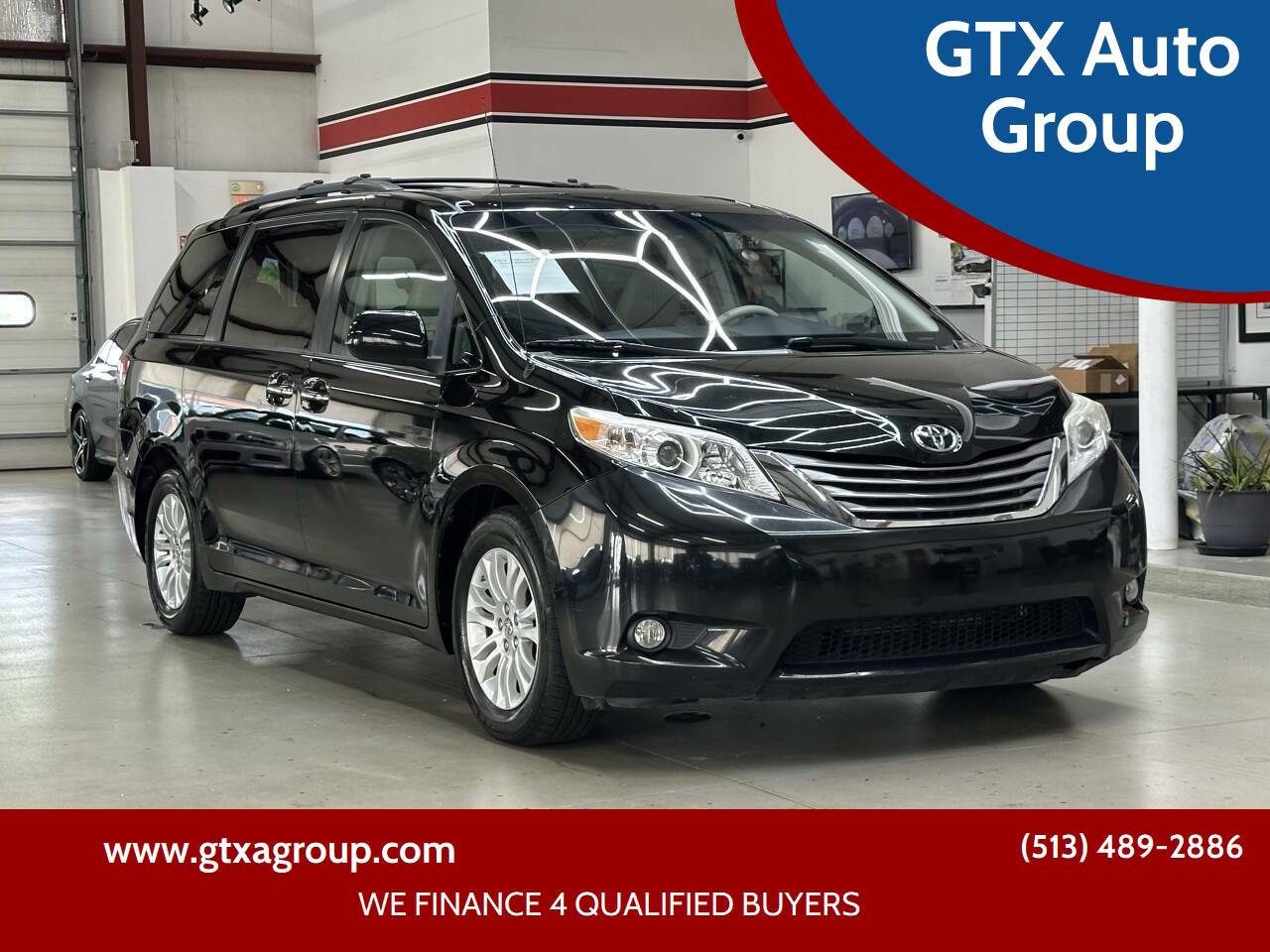 2014 Toyota Sienna XLE — Minivan — 120,412 mi — West Chester, OH