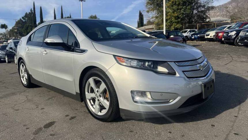 2014 Chevrolet Volt Base — Sedan — 94,447 mi — La Crescenta, CA