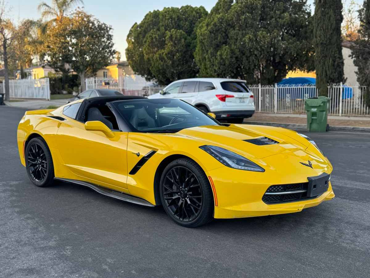 2015 Chevrolet Corvette 3LT — Coupe — 126,000 mi — La Crescenta, CA