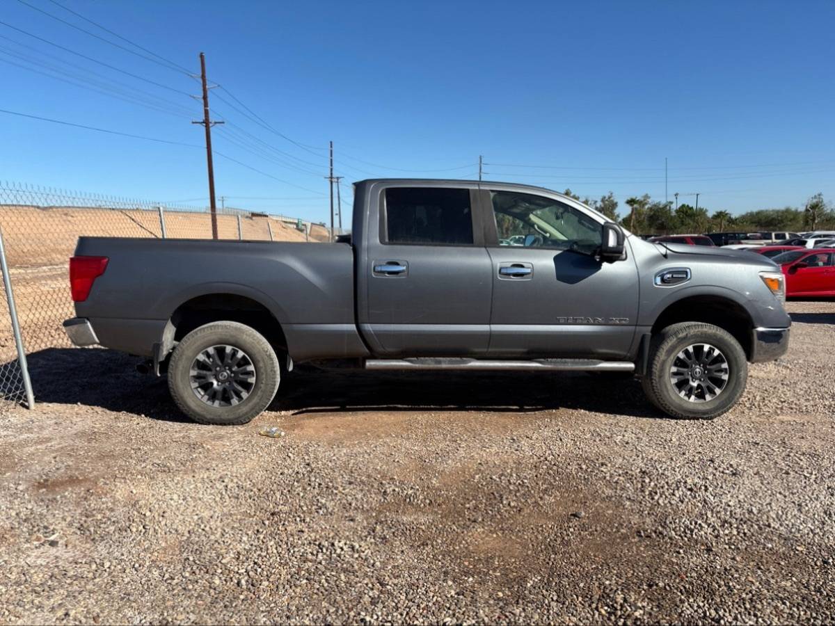 2017 Nissan Titan XD SV — Pickup Truck — 139,966 mi — La Crescenta, CA