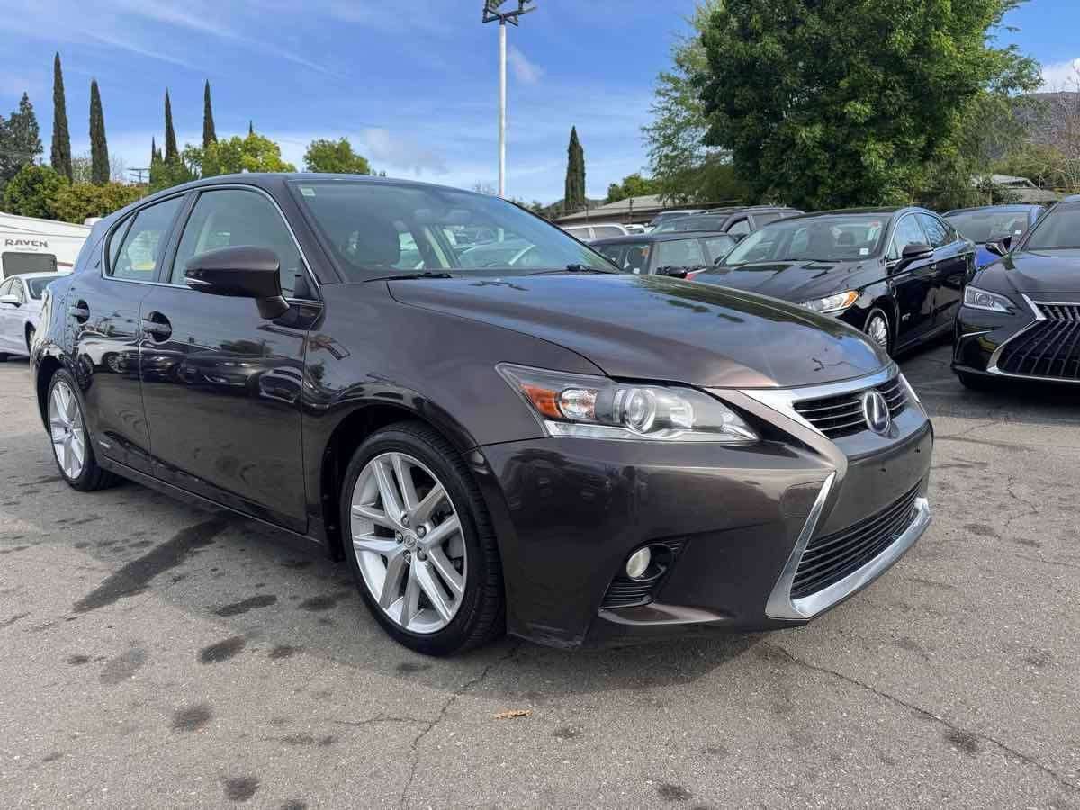 2016 Lexus CT CT 200h — Hatchback — 127,093 mi — La Crescenta, CA