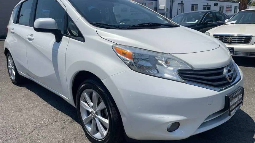 2014 Nissan Versa 1.6 SV — Hatchback — 77,981 mi — La Crescenta, CA
