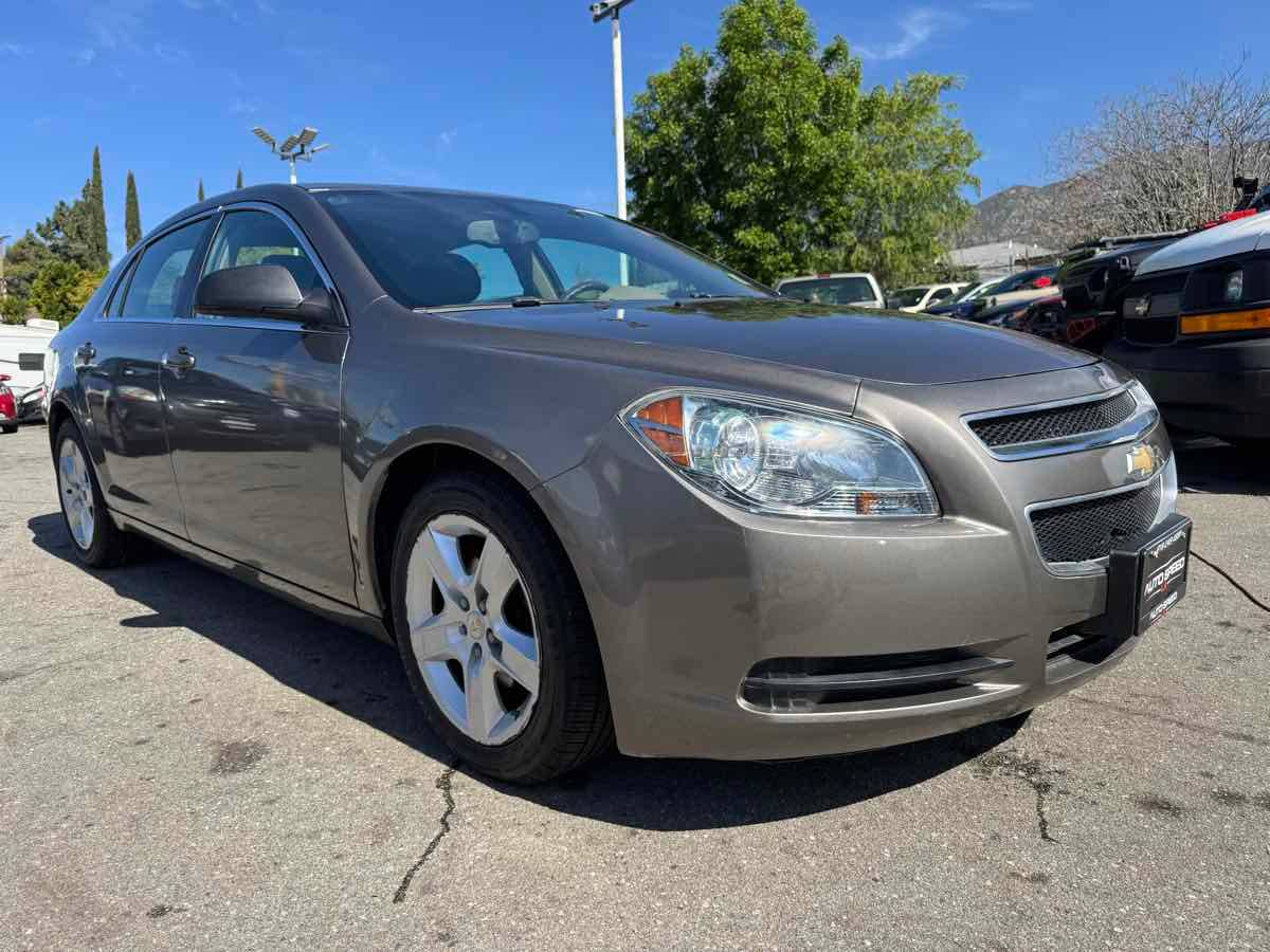 2010 Chevrolet Malibu LS — Sedan — 52,411 mi — La Crescenta, CA