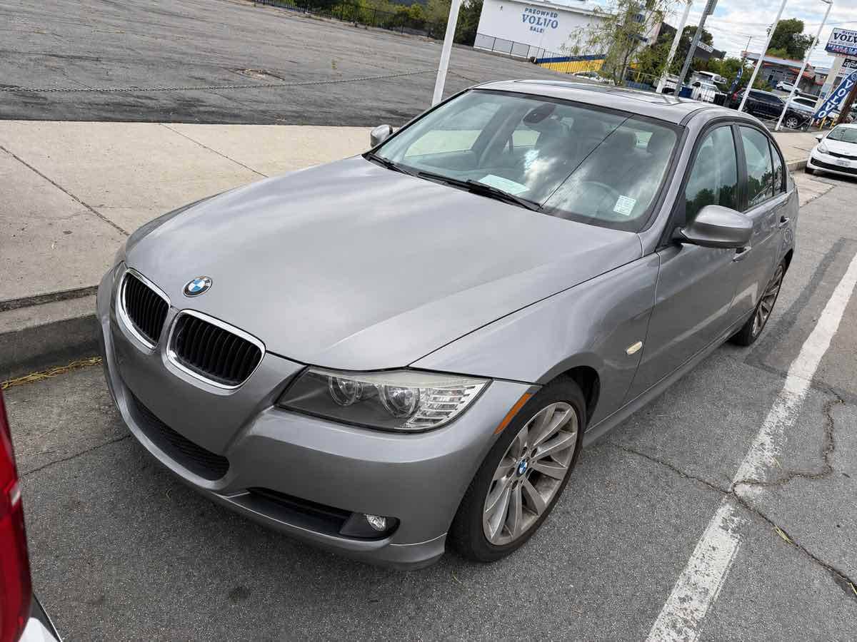 2011 BMW 3 Series 328i