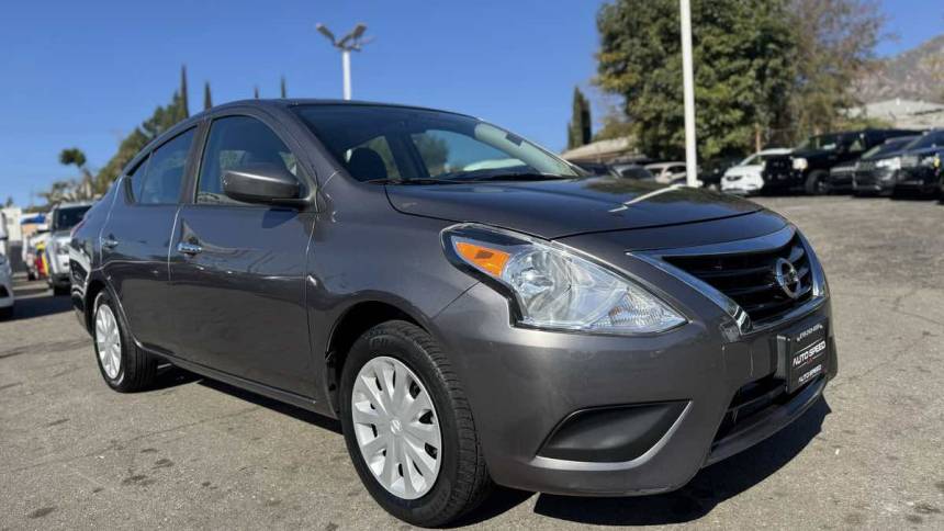 2017 Nissan Versa 1.6 SV — Sedan — 77,618 mi — La Crescenta, CA