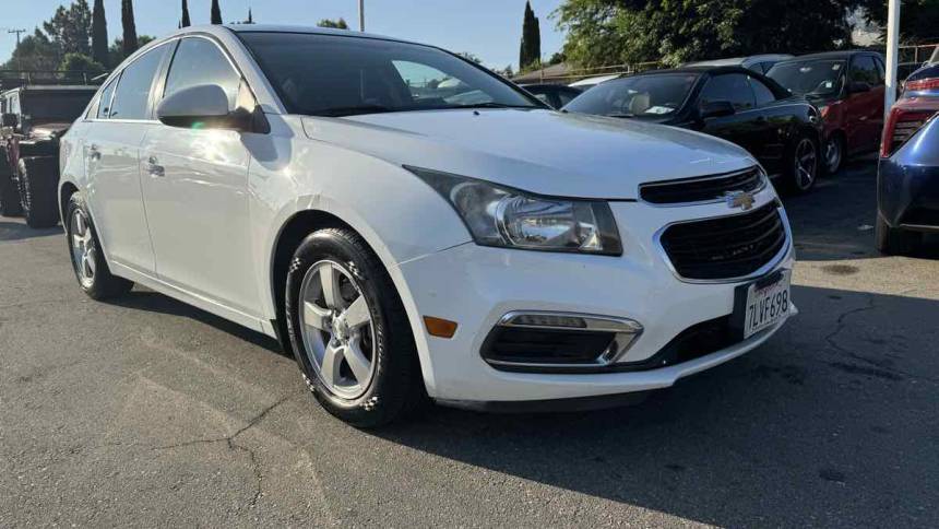 2015 Chevrolet Cruze 1LT — Sedan — 107,850 mi — La Crescenta, CA