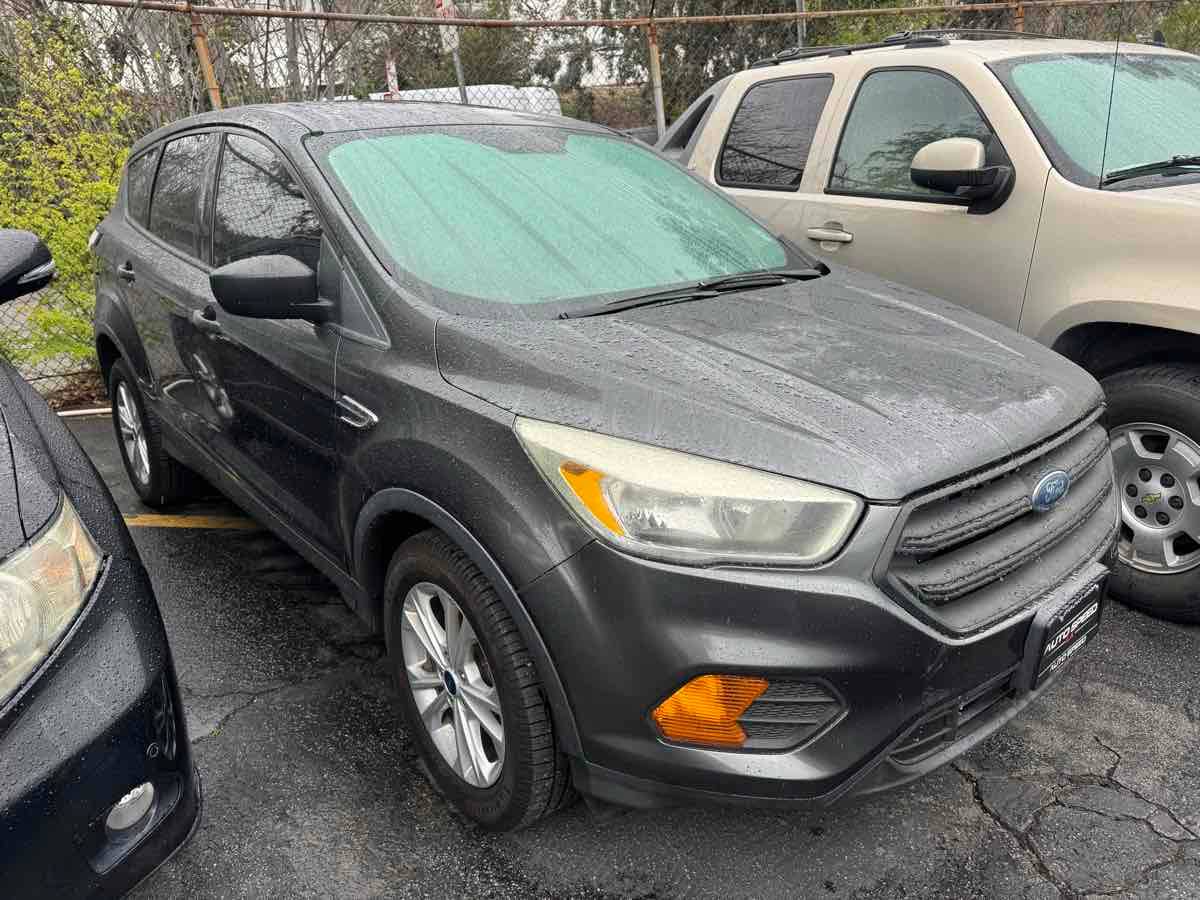 2017 Ford Escape S — SUV — 75,081 mi — La Crescenta, CA