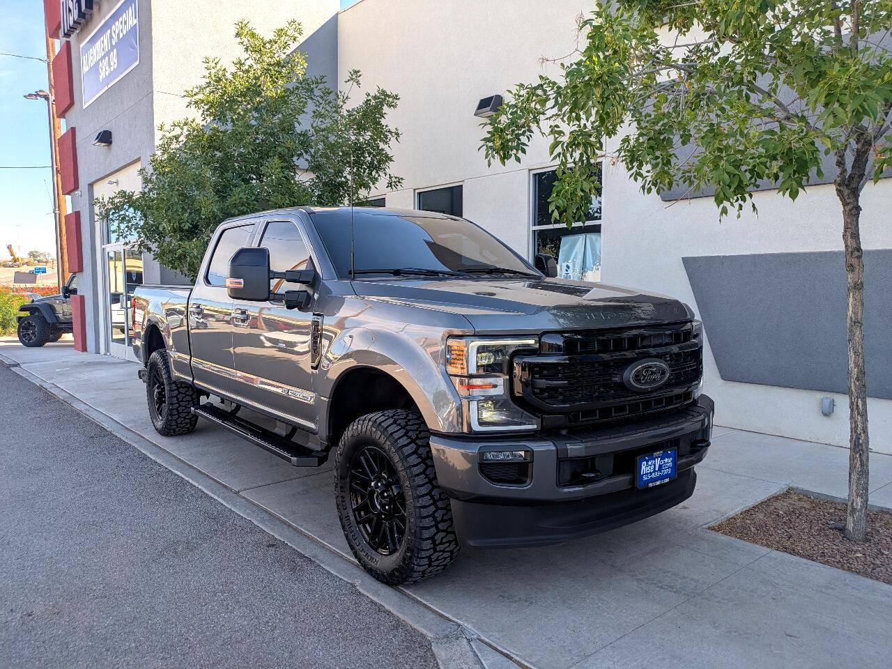2022 Ford Super Duty F-250 LARIAT — Pickup Truck — 27,648 mi — El Paso, TX