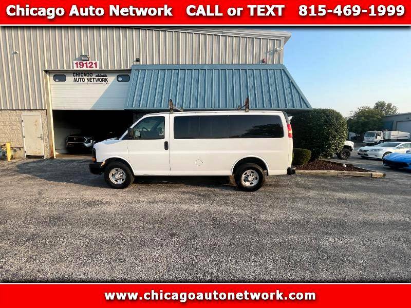 2014 Chevrolet Express Passenger LS — Passenger Van — 71,927 mi — Mokena, IL