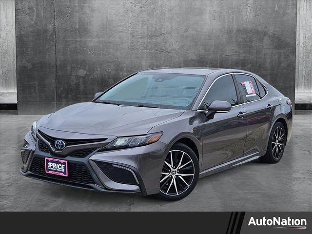 2022 Toyota Camry Hybrid SE — Sedan — 31,679 mi — Houston, TX