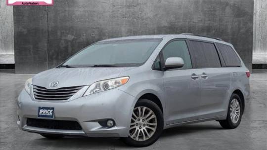 2015 Toyota Sienna XLE — Minivan — 124,699 mi — Houston, TX