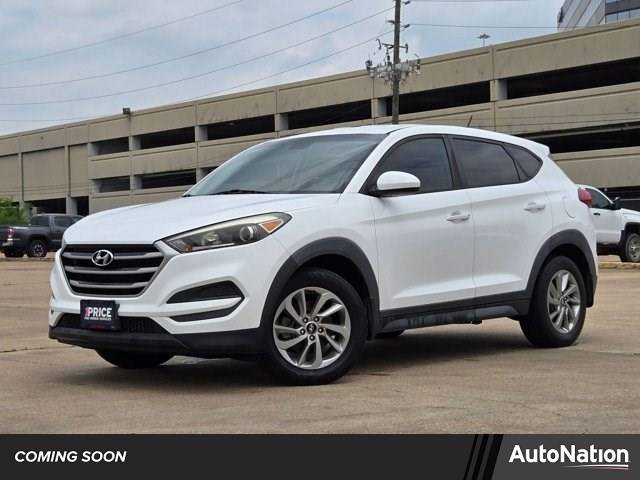 2017 Hyundai Tucson SE — SUV — 82,374 mi — Houston, TX