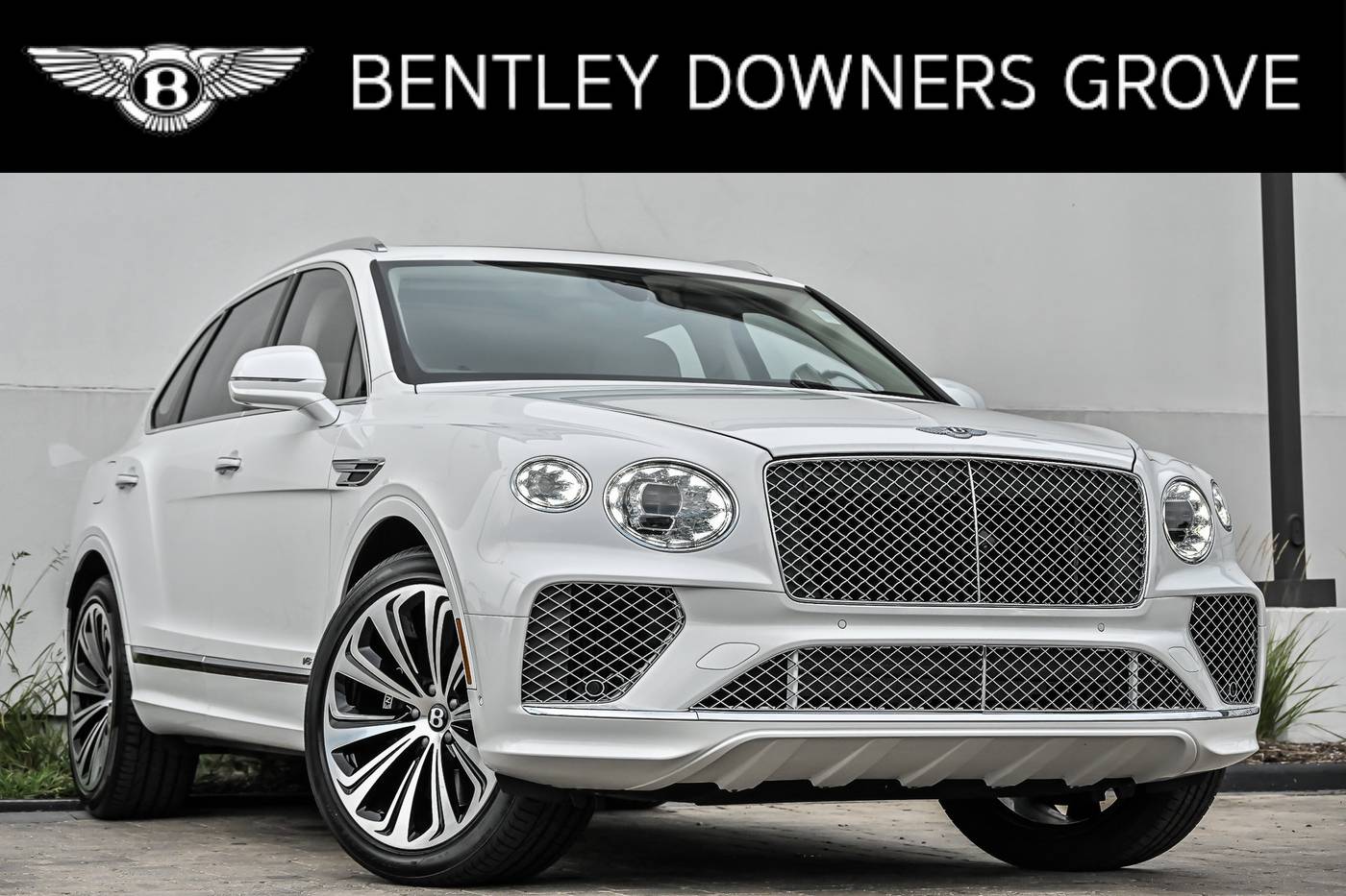 2022 Bentley Bentayga V8 — SUV — 13,593 mi — Downers Grove, IL