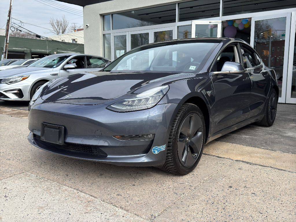 2018 Tesla Model 3 Long Range — Sedan — 54,956 mi — Woodside, NY