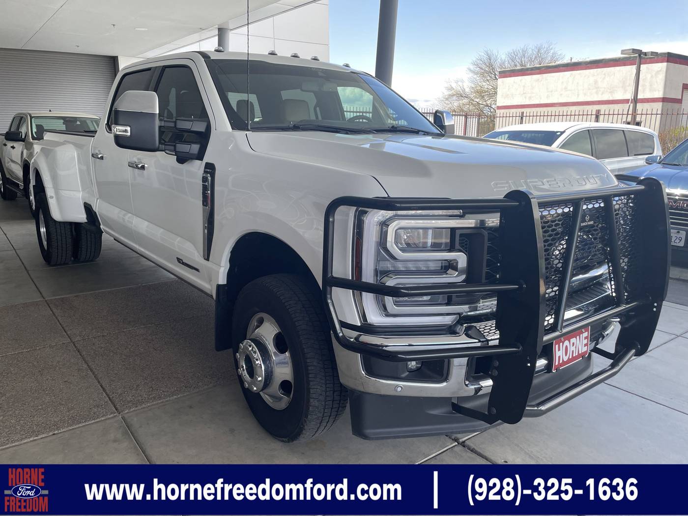 2024 Ford Super Duty F-350 XL — Pickup Truck — 25,230 mi — Thatcher, AZ