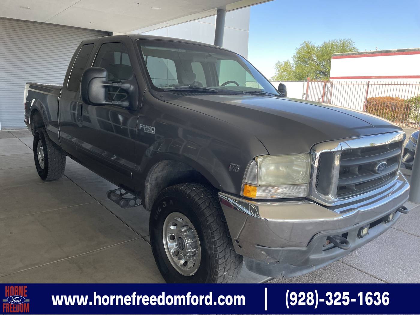 2002 Ford Super Duty F-250 XLT — Pickup Truck — 206,960 mi — Thatcher, AZ