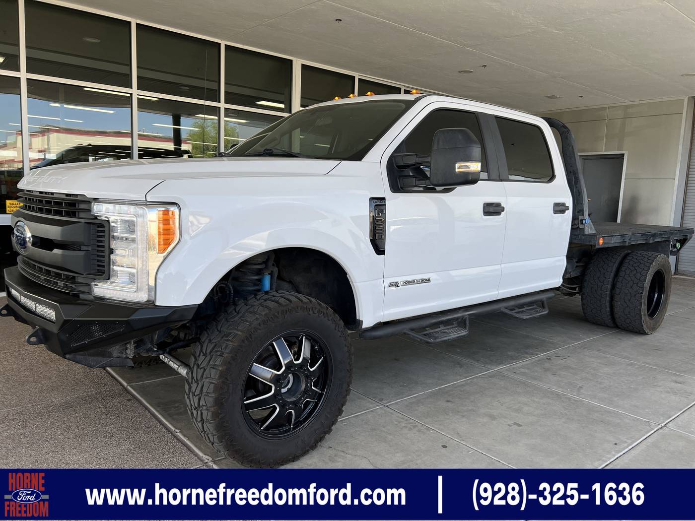 2019 Ford Super Duty F-350 Chassis Cab XL — Chassis Cab Truck — 117,595 mi — Thatcher, AZ