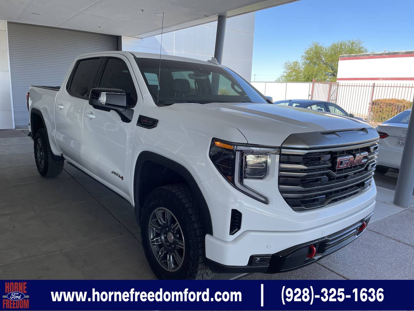 2024 GMC Sierra 1500 AT4 — Pickup Truck — 3,272 mi — Thatcher, AZ