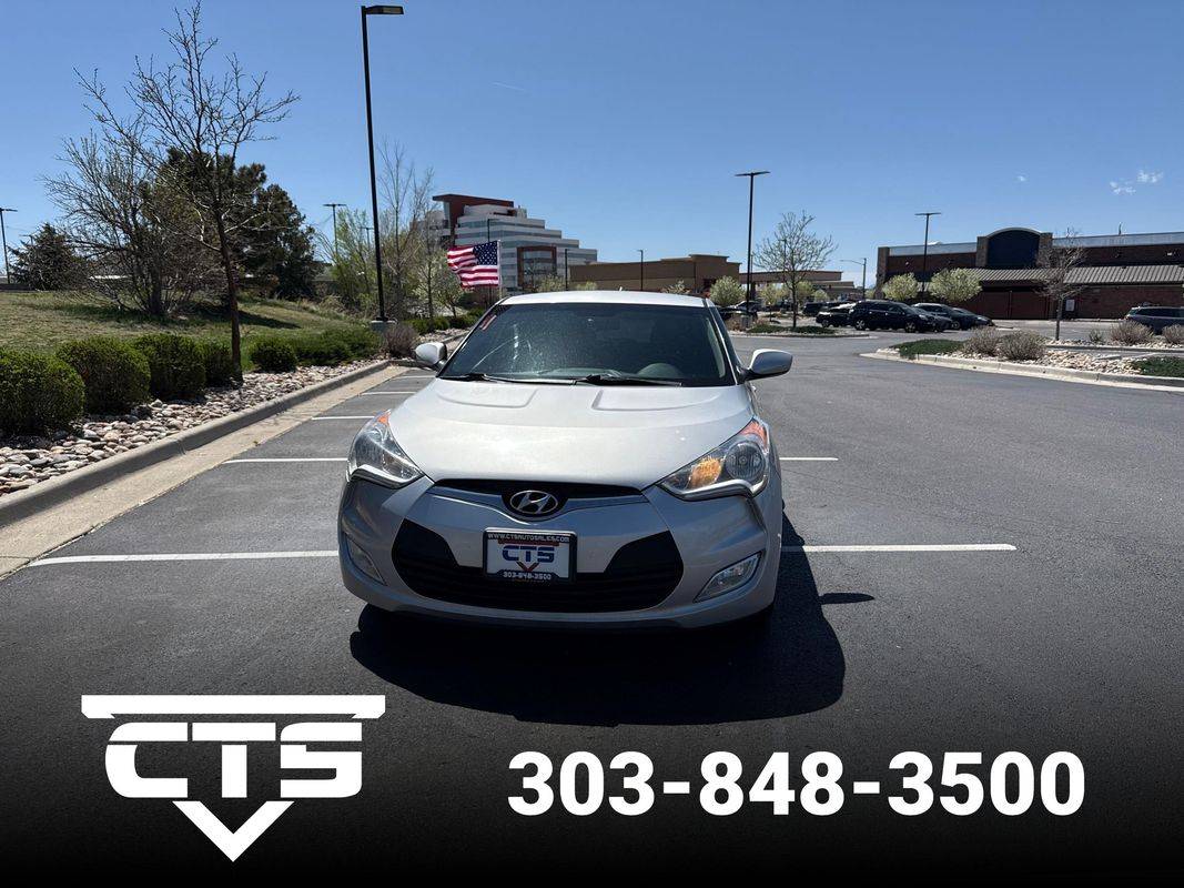 2017 Hyundai Veloster Base — Hatchback — 86,719 mi — Denver, CO