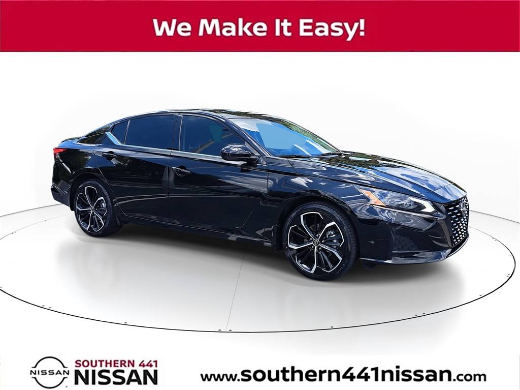 2023 Nissan Altima SR — Sedan — 32,948 mi — Royal Palm Beach, FL