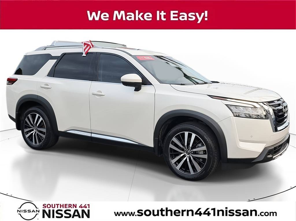 2023 Nissan Pathfinder Platinum — SUV — 17,424 mi — Royal Palm Beach, FL