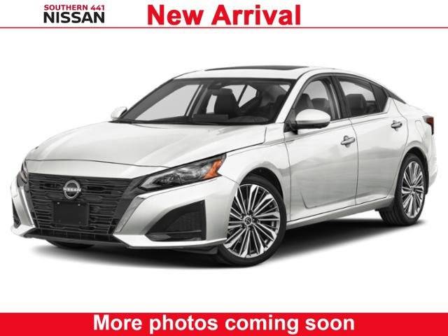 2024 Nissan Altima SL — Sedan — 4,786 mi — Royal Palm Beach, FL