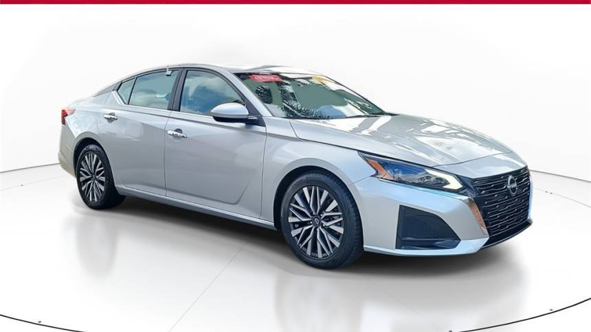 2023 Nissan Altima SV — Sedan — 40,194 mi — Royal Palm Beach, FL