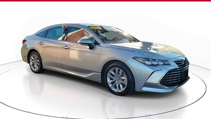 2022 Toyota Avalon XLE — Sedan — 49,944 mi — Royal Palm Beach, FL