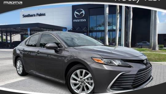 2024 Toyota Camry LE — Sedan — 11,009 mi — Royal Palm Beach, FL
