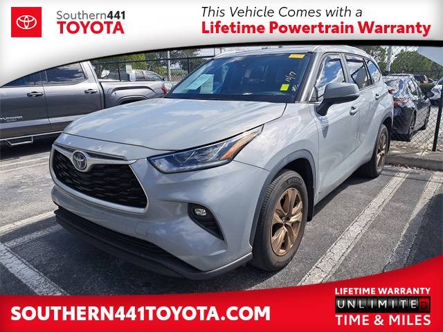 2023 Toyota Highlander Hybrid Bronze Edition — SUV — 47,505 mi — Royal Palm Beach, FL