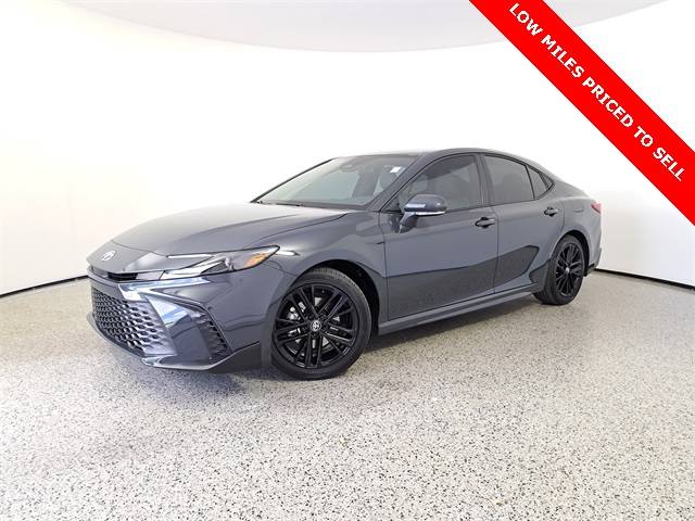 2025 Toyota Camry SE — Sedan — 7,168 mi — Royal Palm Beach, FL