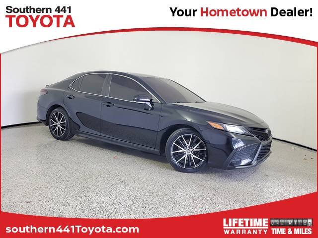 2023 Toyota Camry SE — Sedan — 39,948 mi — Royal Palm Beach, FL