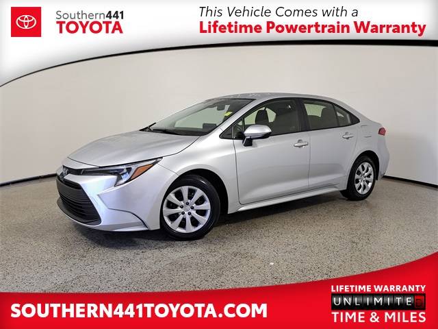 2025 Toyota Corolla Hybrid LE — Sedan — 30,421 mi — Royal Palm Beach, FL