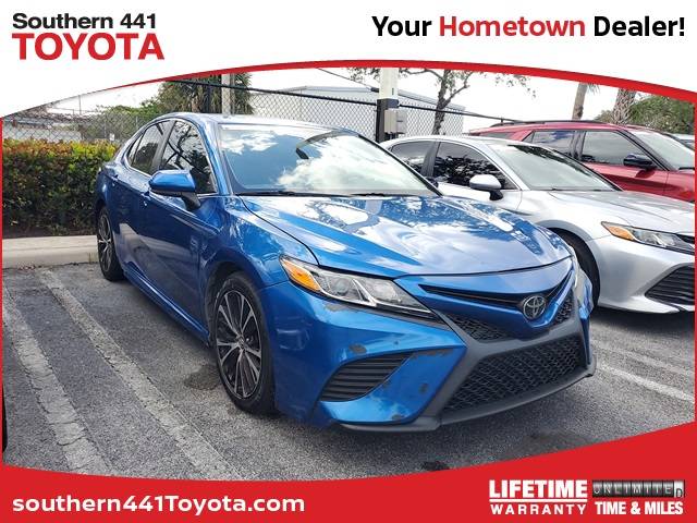 2019 Toyota Camry SE — Sedan — 141,015 mi — Royal Palm Beach, FL
