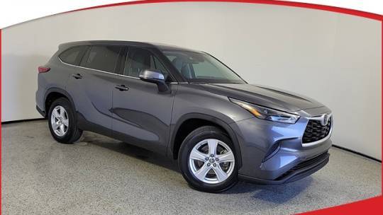 2022 Toyota Highlander L — SUV — 35,874 mi — Royal Palm Beach, FL